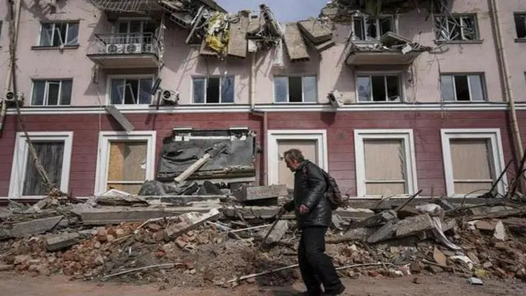 Ukraine says Kyiv not yet safe for people to return due to 'surprises' left by Russians Russia-Ukraine War