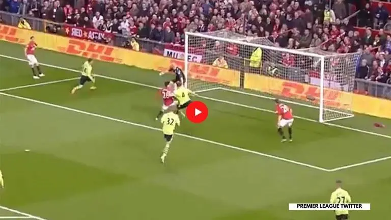 Van Persie scored THAT volley vs Villa to help Man Utd win 12-13 PL title OTD van persie