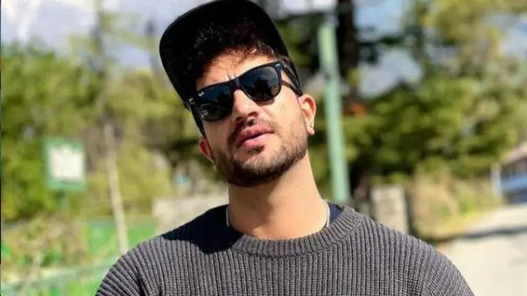 Source: Aly Goni Instagram