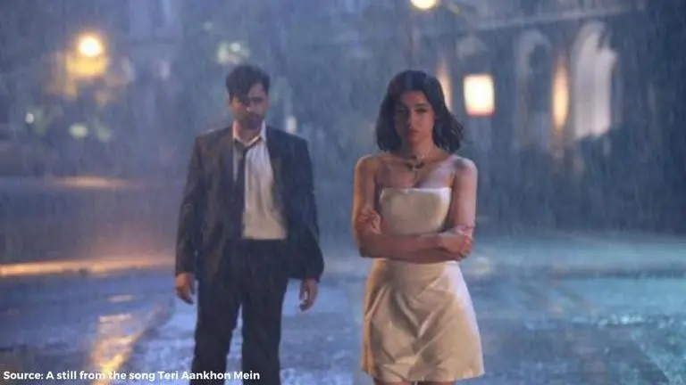 'Teri Aankhon Mein' impresses Twitterati; fans praise Divya's performance Teri Aankhon Mein