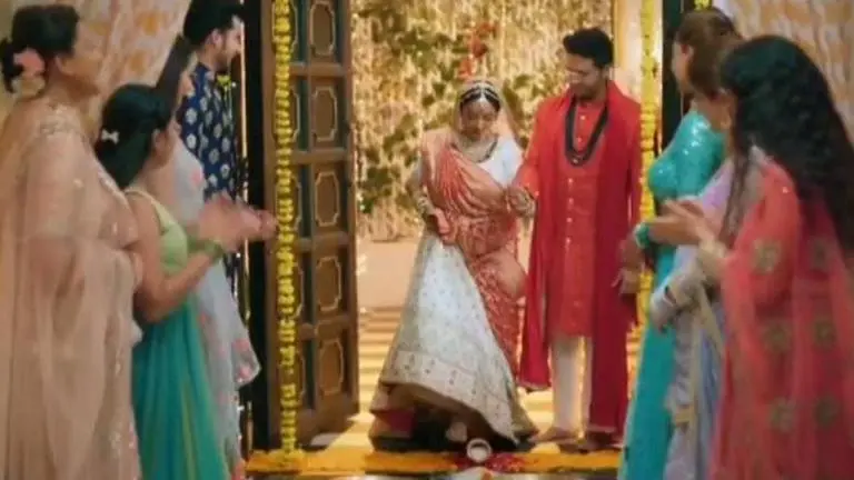 Anupama 23 May 2022 Written Update: Anu gets a grand welcome at 'Kapadia Sadan' Anupama latest episode