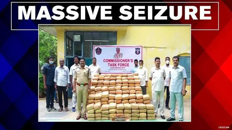 Andhra Pradesh: Police seizes Marijuana worth Rs 27.3 lakh in Vijayawada, 2 held Marijuana
