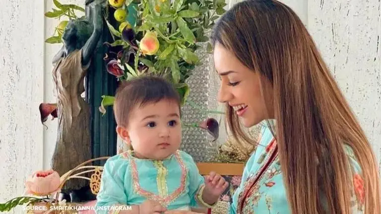 Smriti Khanna shares video of daughter Anayka, reveals she is biggest fan of Alexa Smriti Khanna