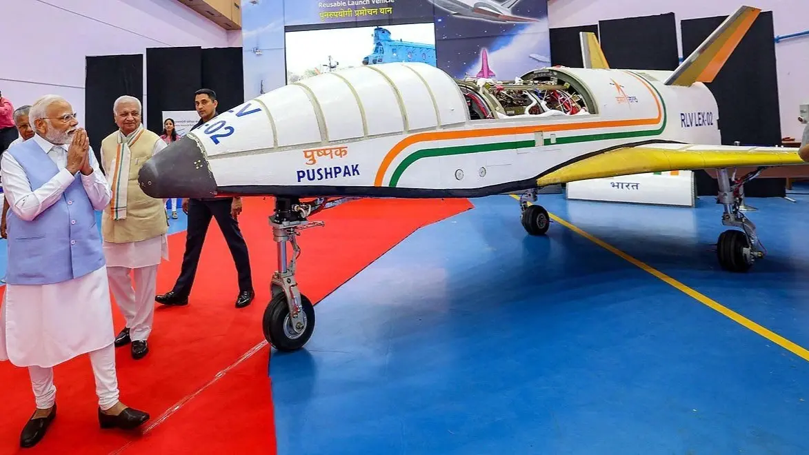 ISRO's Reusable Launch Vehicle Pushpak Gears Up For Second Landing Test ISRO to Conduct Second Pushpak Landing Test