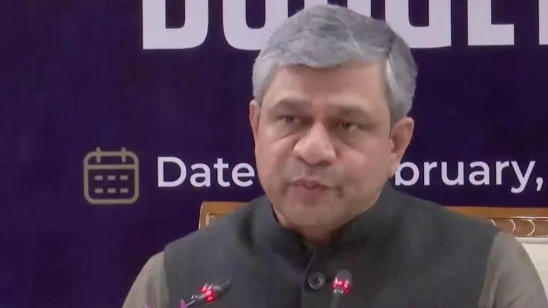 Budget 2023: Railways Minister's big announcement about India's first Hydrogen train Hydrogen train