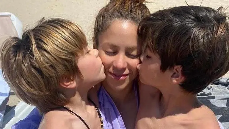 Shakira leaves Barcelona with kids Milan and Sasha after breakup with Gerard Pique Shakira