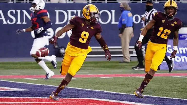 China-born Jackson He makes US college football history with touchdown China-born Jackson He makes US college football history with touchdown