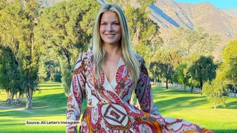 'Heroes' star Ali Larter responds to accusations made by former co-star Leonard Roberts heroes