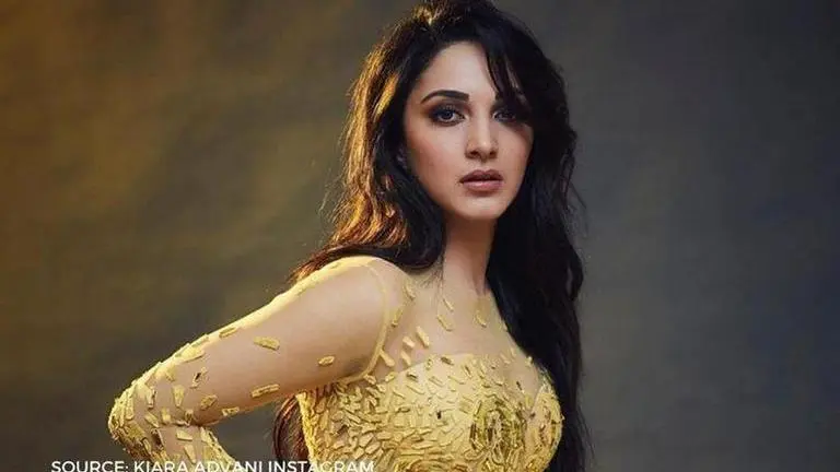Kiara Advani hopes to 'go back to work before hair turns white'; shares throwback picture Kiara Advani