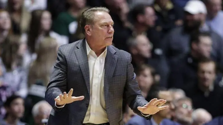 Michigan State coach Tom Izzo tests positive for COVID-19