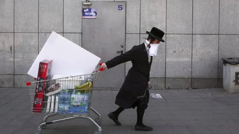 Los Angeles extends stay at home order to May 15