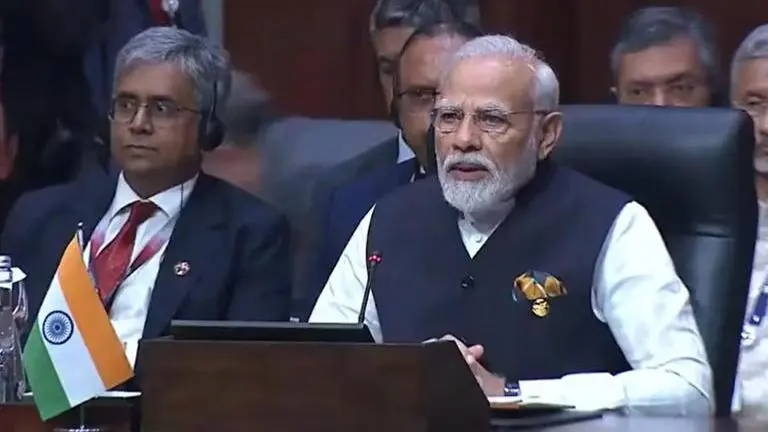 If we can defeat COVID, we can also win over challenge of trust deficit, PM Modi tells world leaders