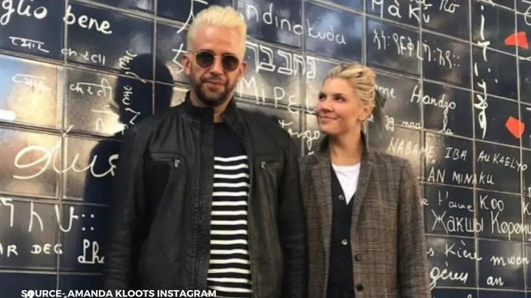 Amanda Kloots remembers late husband Nick Cordero; shares the last family photo together amanda kloots