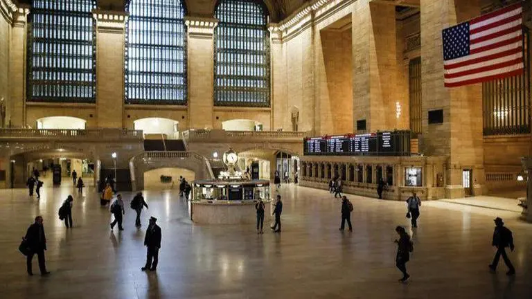 New York bans gatherings, nonessential workers to stay home New York bans gatherings, nonessential workers to stay home