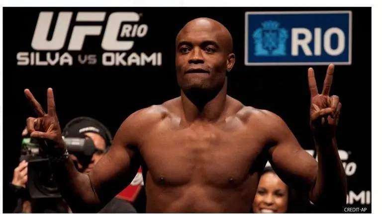 Anderson Silva knocks out Tito Ortiz at Triller Fight Club in just 81 seconds Anderson Silva, Tito Ortiz
