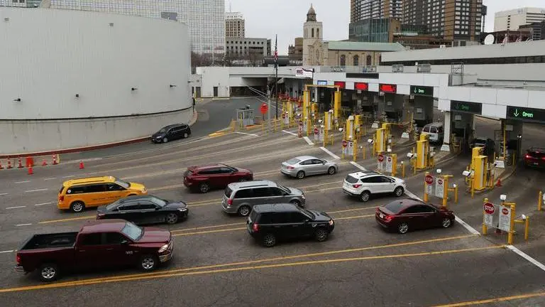 US, Canada, Mexico extend cross border ban for non-essential purposes until June 22 US