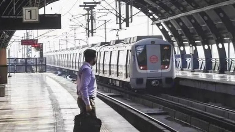 Delhi metro