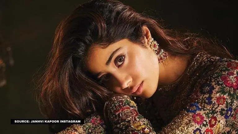 Janhvi Kapoor says she is ready to go an extra mile to prove herself; Read more Janhvi Kapoor