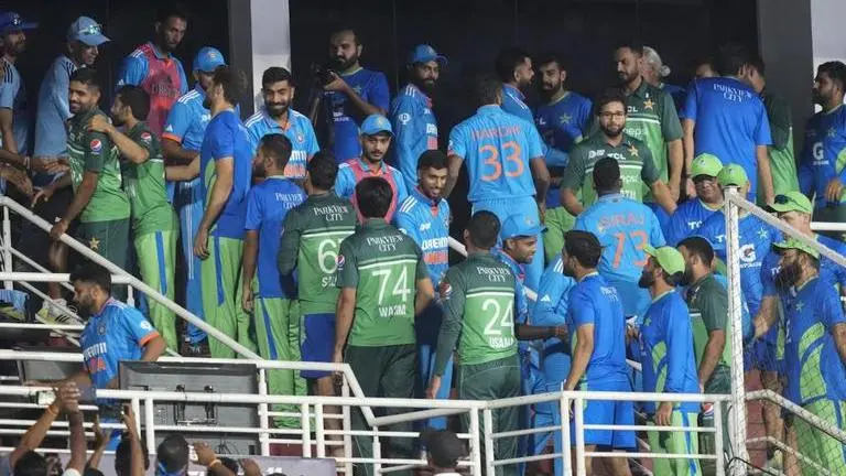 India and Pakistan players after Asia Cup 2023 match