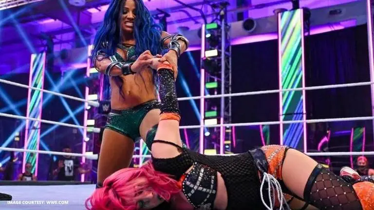 Sasha Banks threatens to end Asuka's career after Asuka vs Bayley fight for RAW confirmed sasha banks and Asuka
