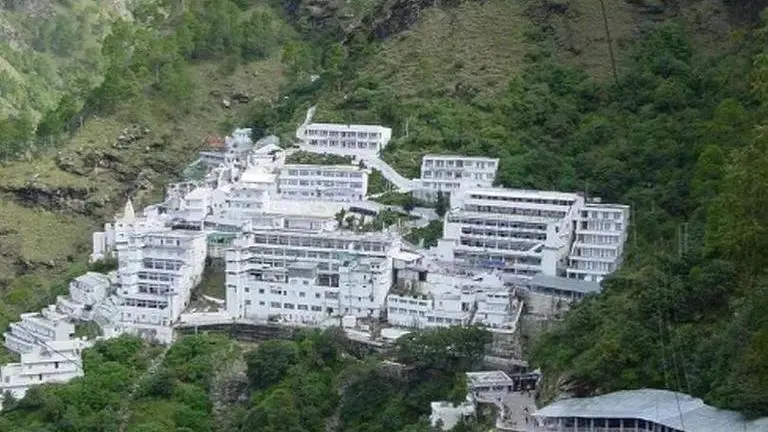 Pilgrimage to Vaishno Devi to resume from Sunday after nearly 5 months of suspension