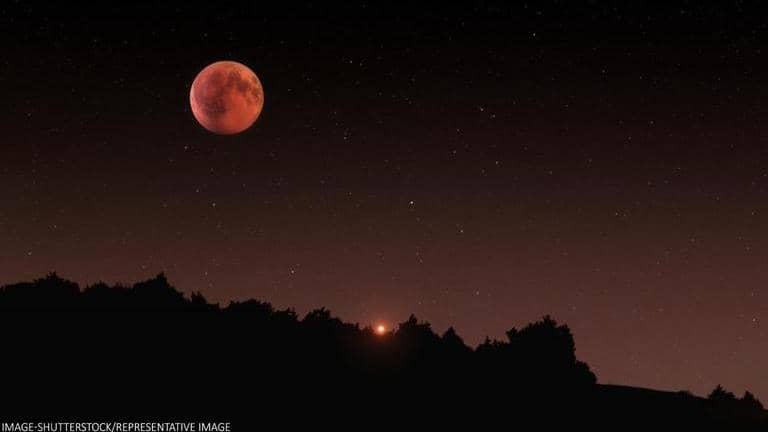 Chandra Grahan 2021 in India: Lunar Eclipse 2021 Date and Time in India ...