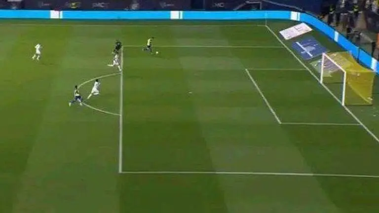 Cristiano Ronaldo misses chance on an open goal in Al Nassr vs Al Batin match; WATCH Cristiano Ronaldo