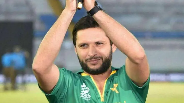 Shahid Afridi picks Abdul Qadir as his all-time favourite spin-bowler Shahid Afridi