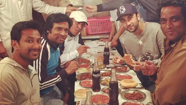 When Anurag Basu had to bribe Ranbir Kapoor to shoot with him on Holi anurag basu