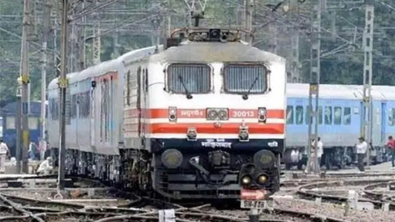 Indian Railways refutes proposal to decriminalise begging in trains and stations Railways