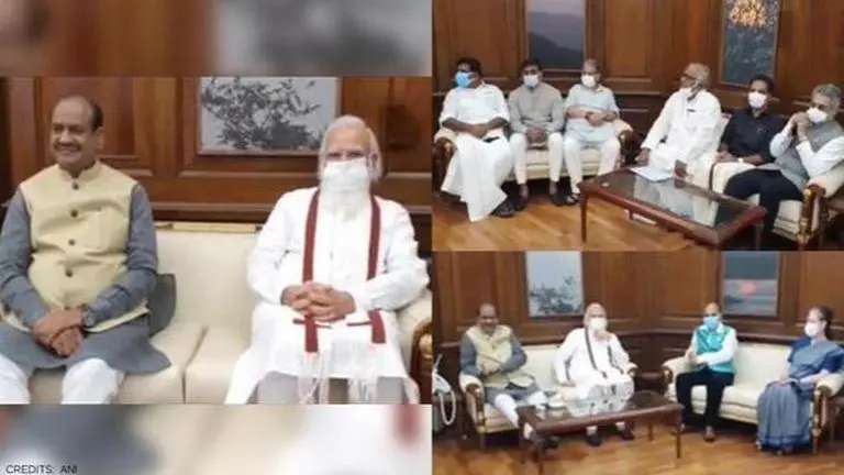 PM Modi, HM, Sonia Gandhi & other leaders meet Speaker as Lok Sabha adjourned sine die PM Modi, HM Amit Shah