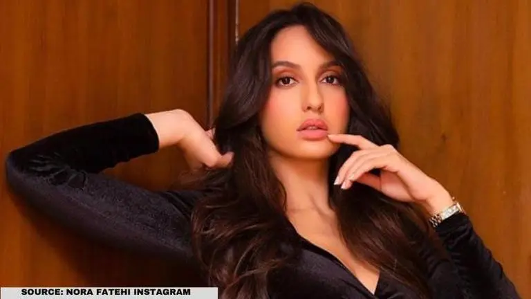 gulabo sitabo release