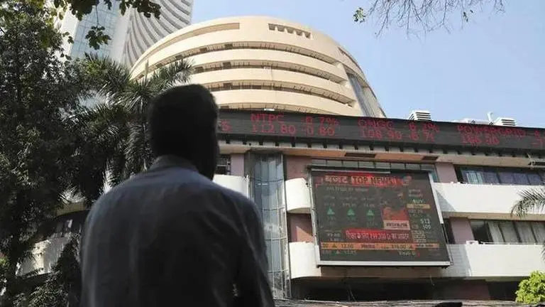 Sensex advances for 4th day, reclaims 58,000-mark as RIL, auto stocks shine Sensex