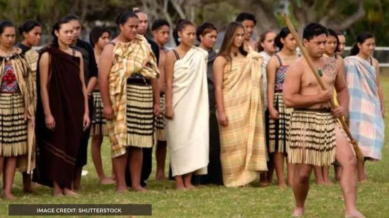 Staple food of majority of the people in New Zealand & more about the Maori tribe, read staple food of majority of the people in New Zealand