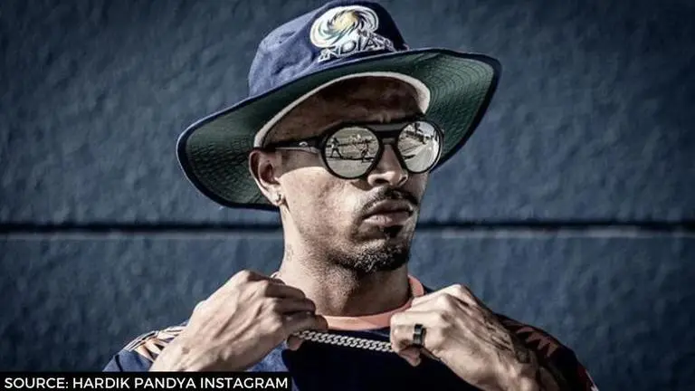 Hardik Pandya woos fans with WWE-style photo from Abu Dhabi, see picture Hardik Pandya