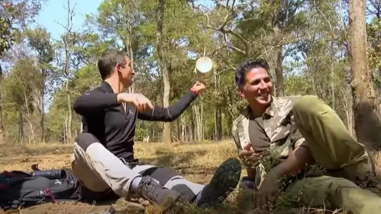 Akshay Kumar shares a new adventurous teaser of Bear Gryll's Into The Wild. Watch
