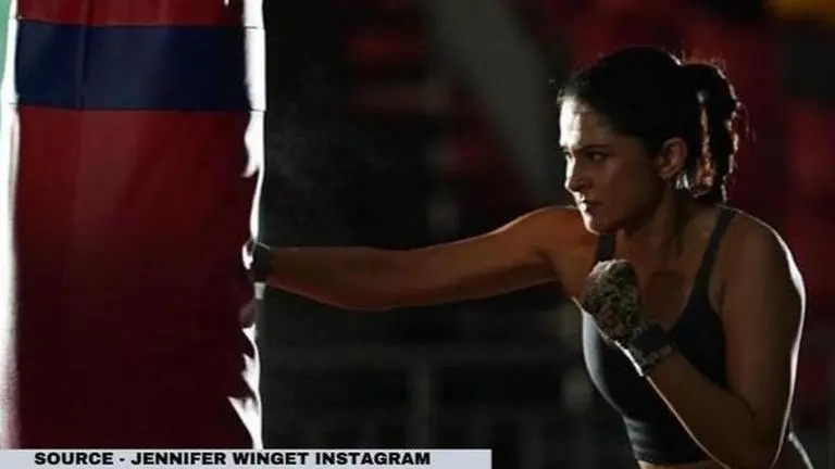 Jennifer Winget is quite a fitness fanatic and these pictures are a proof; See here Jennifer Winget