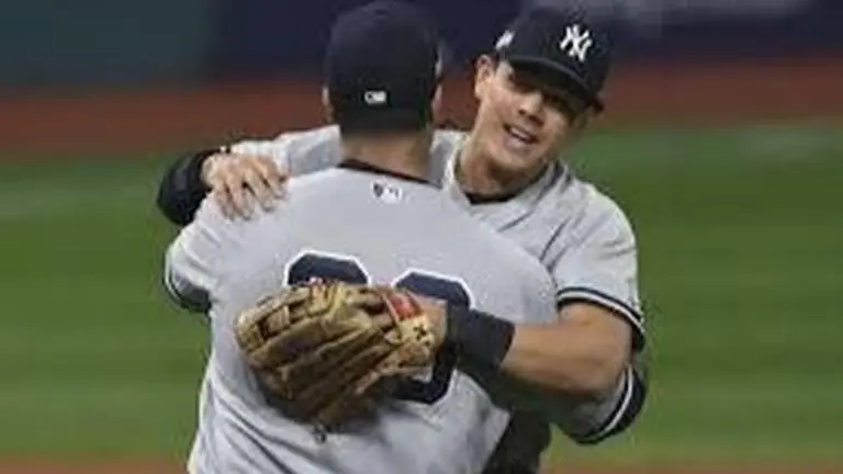 Yanks sweep Indians 10-9 in draining game, meet Rays in ALDS