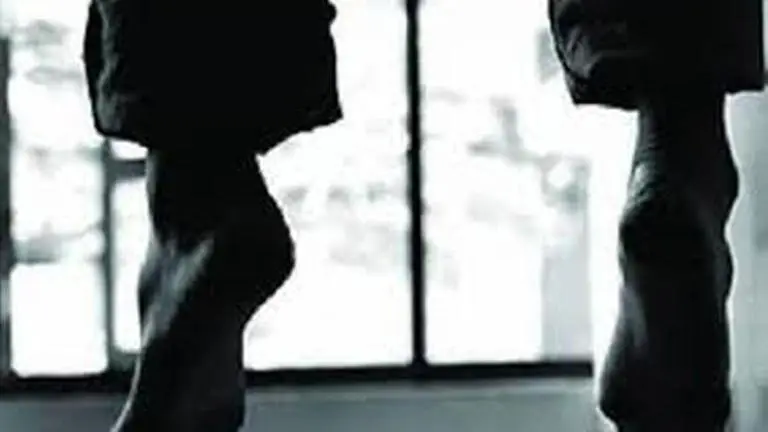 Flight attendant commits suicide after harassment by PG owner in Gurgaon flight attendant