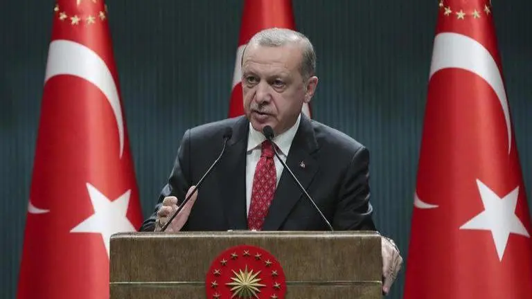 Turkey unveils new coronavirus restriction easing plans