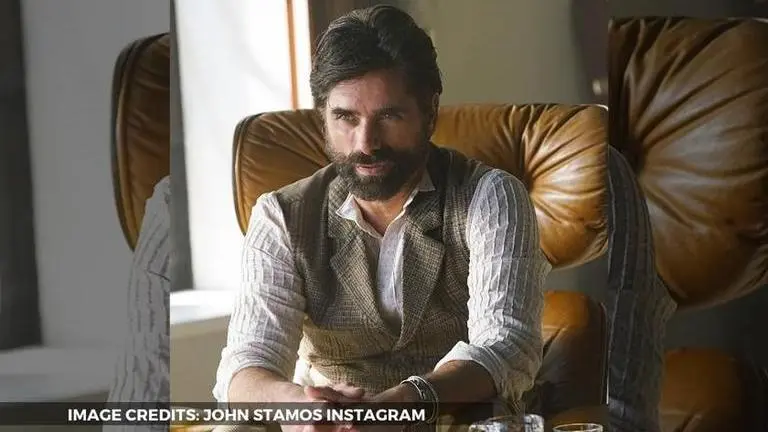 John Stamos reacts to Mary-Kate and Ashley Olsen not making appearance on 'Fuller House' john stamos