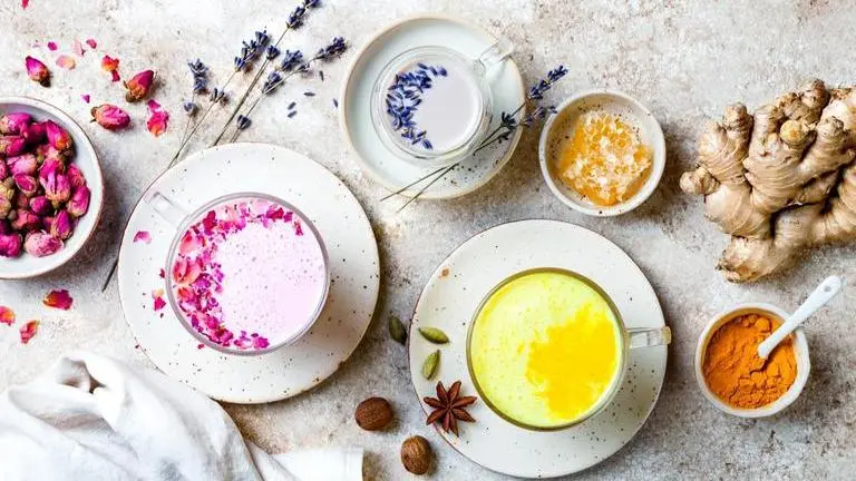 What is moon milk? Know ingredients, benefits Moon Milk