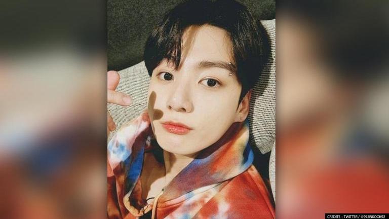 Bts Jungkook Removes His Famous Eyebrow Piercing Leaves Army Sp Republic World 