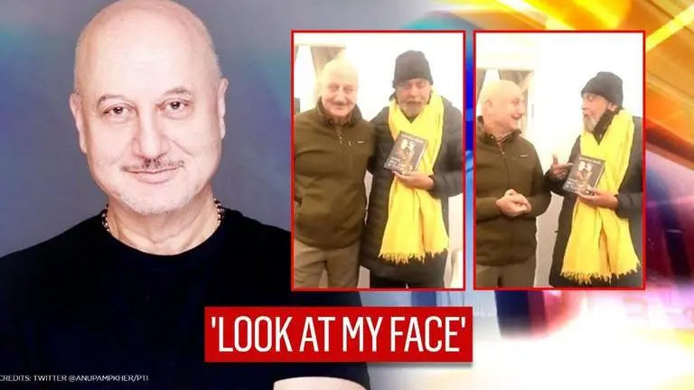 Anupam Kher shares 'fan moment' with Mithun Chakraborty, posts video while gifting book Anupam Kher flaunts his 'fan moment' with Mithun Chakraborty in a video while gifting book
