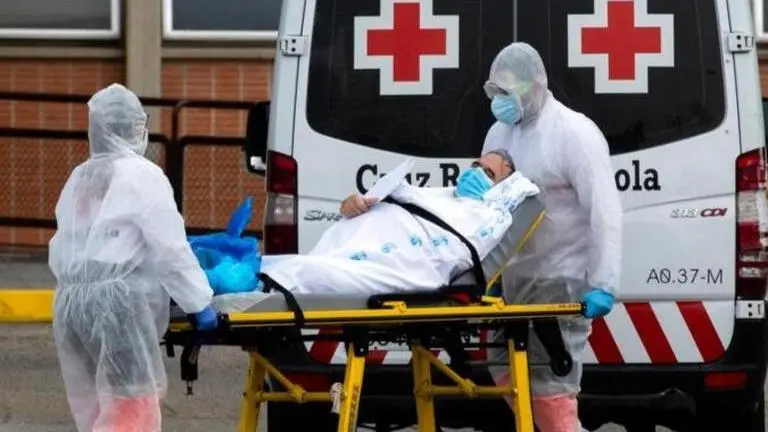 Sao Paulo increases restrictions after virus surge