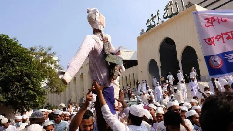 Hundreds of Muslims hold anti-France protest in Bangladesh Hundreds of Muslims hold anti-France protest in Bangladesh