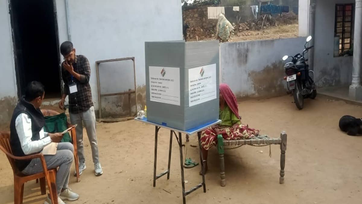 Extra Vote Assam: FIR, Magisterial Probe Against 3 Polling Personnel For Issuing ...