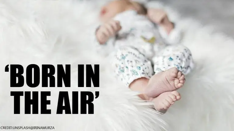 Woman gives birth mid-flight 18,000 feet in the air, names the baby 'Sky' Baby born on flight 18,000 feet in the air named Sky by mother