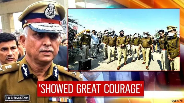 Delhi Police Commissioner writes to Forces for their bravery & restraint amid R-Day mayhem Delhi Police