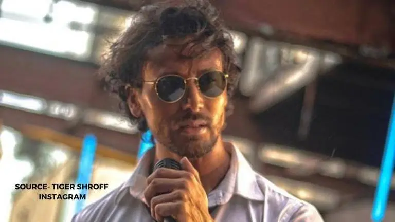 Tiger Shroff's first Instagram reel shows a glimpse of his aerial cartwheel on 'Casanova' Tiger Shroff